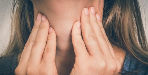 Che disturbi danno i noduli alla tiroide?