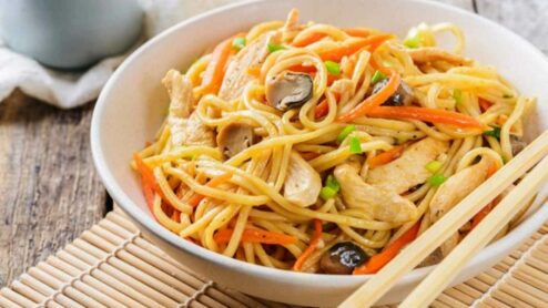Qual è la differenza tra noodles e ramen?