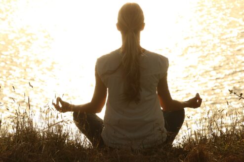 Chi soffre di cervicale può fare yoga?