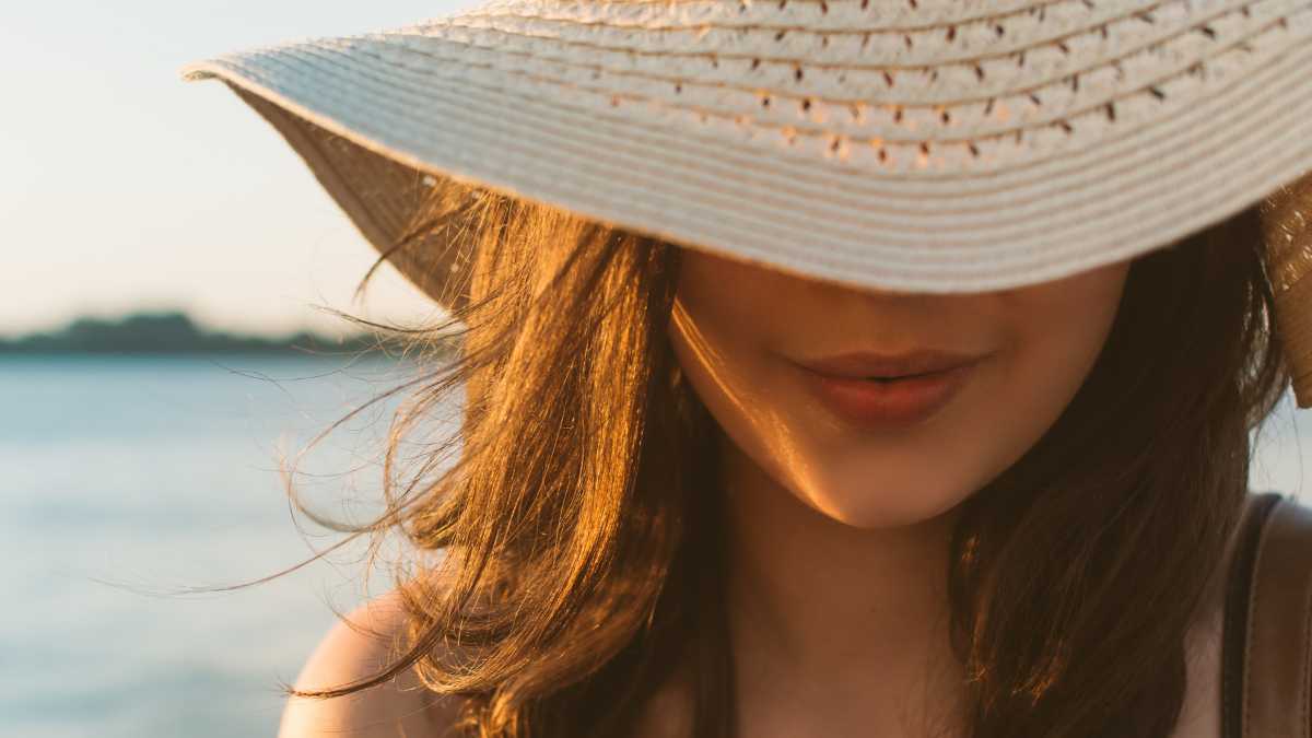 Come togliersi l’abbronzatura?