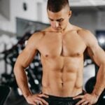Addominali_ esempio di addominali scolpiti maschili