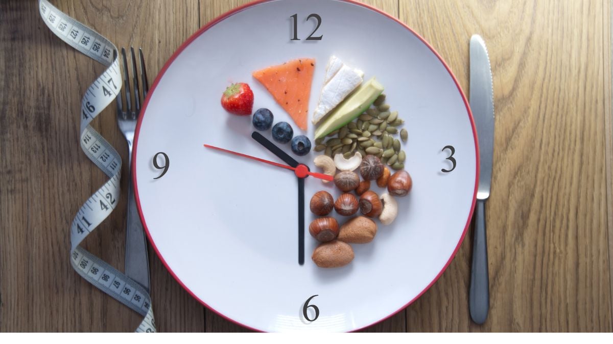 Dieta_ Frutta assortita, legumi e alimenti leggeri