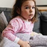 Bambina colpita da morbillo