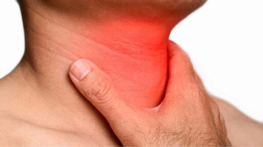 Redness at neck for sore throat