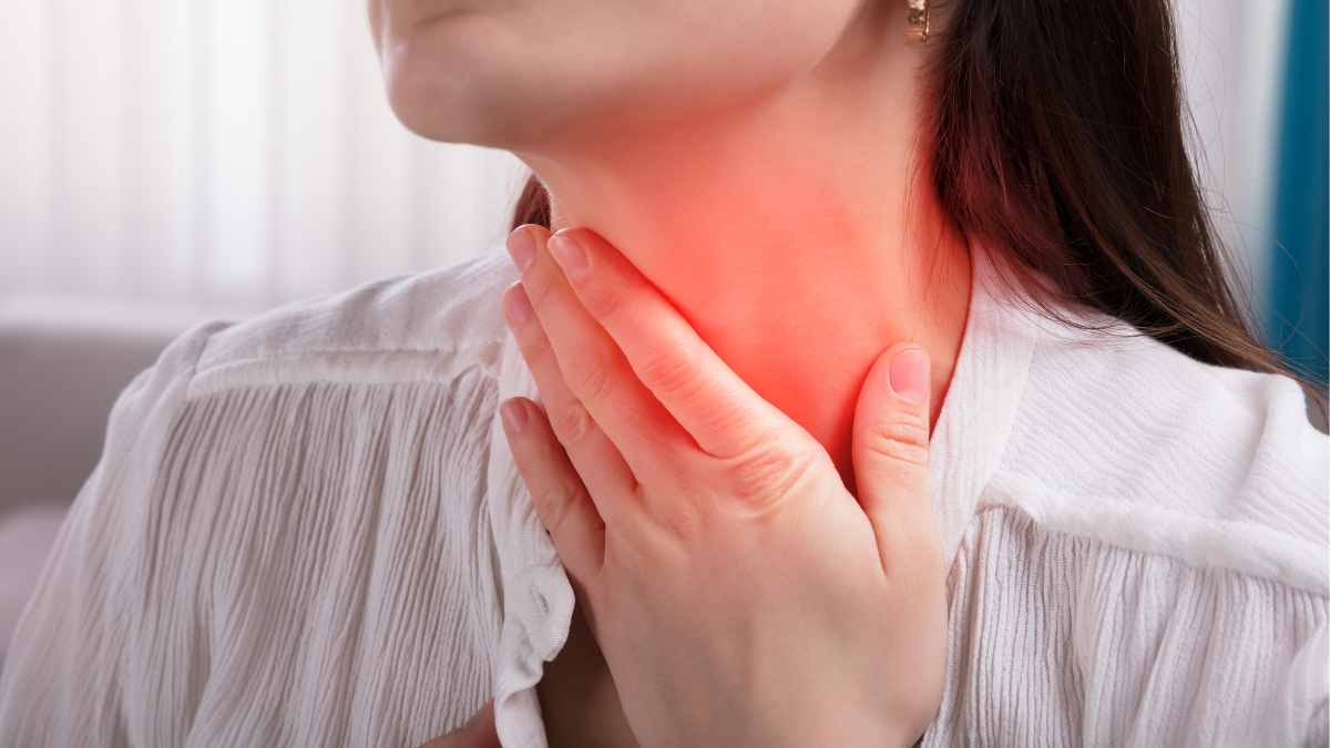 What drinks are good for a sore throat?