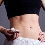 pancia piatta. i dolci sono nemici del risultato