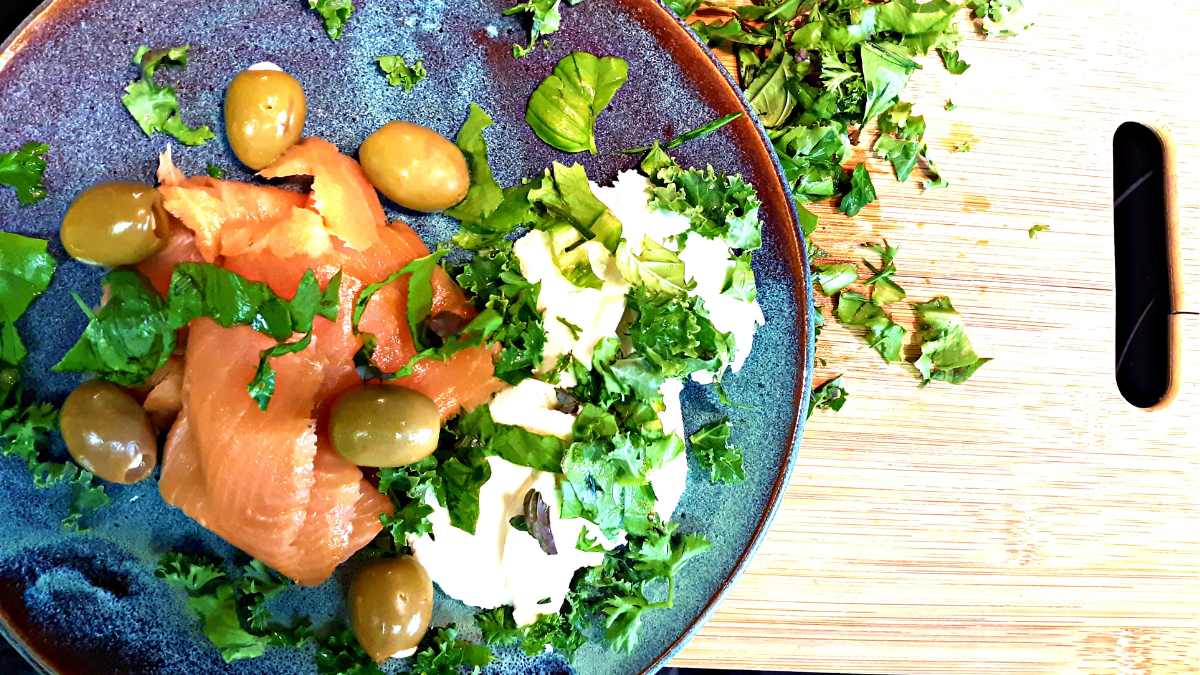 un piatto ben bilanciato per la dieta mediterranea