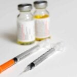 Penicillina - farmaco e siringhe