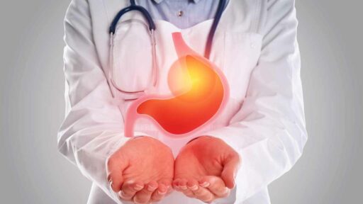 grafica su fotografia che rappresenta la medicina dello stomaco