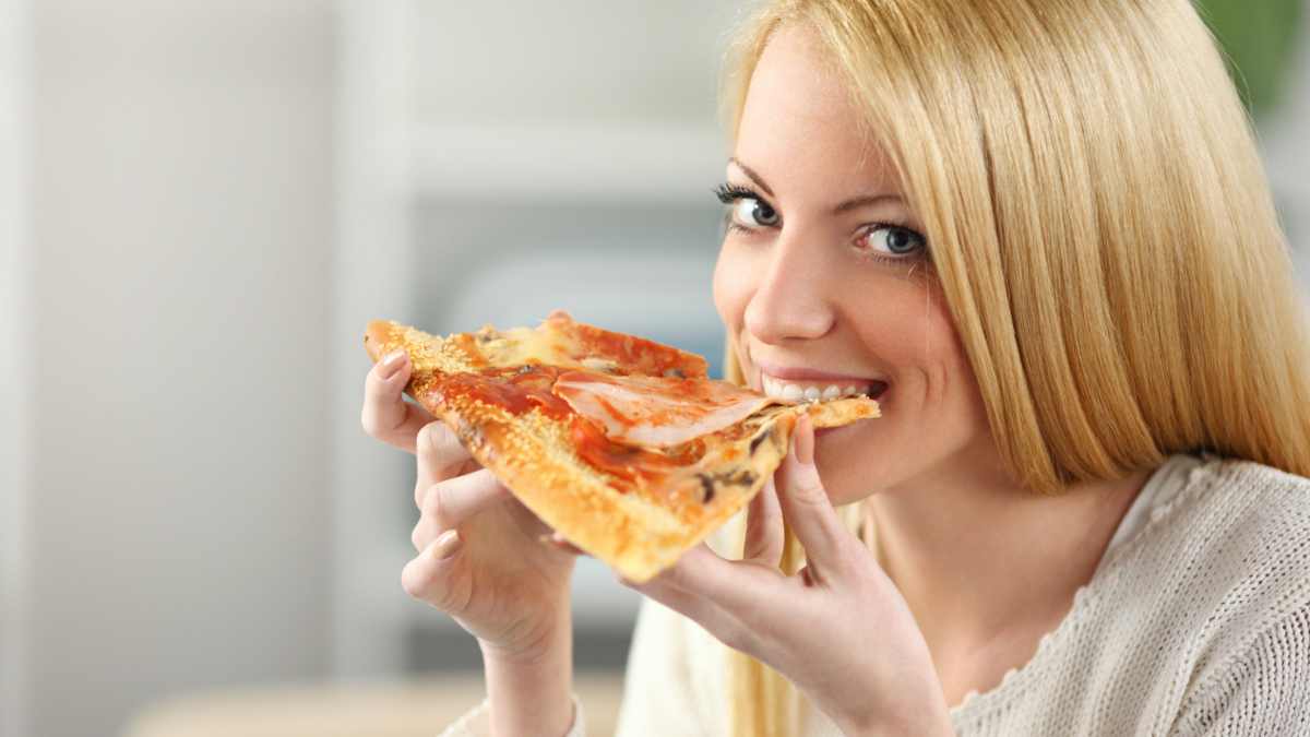 Mangiare troppo velocemente_ quali rischi_ La pizza fa ingrassare