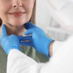Visita alla tiroide in ambulatorio specialistico