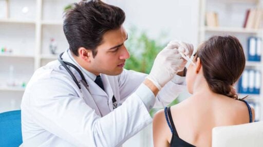 Visita in ambulatorio di Otorinolaringoiatria
