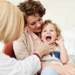 Visita medico specialistica in reparto di Pediatria