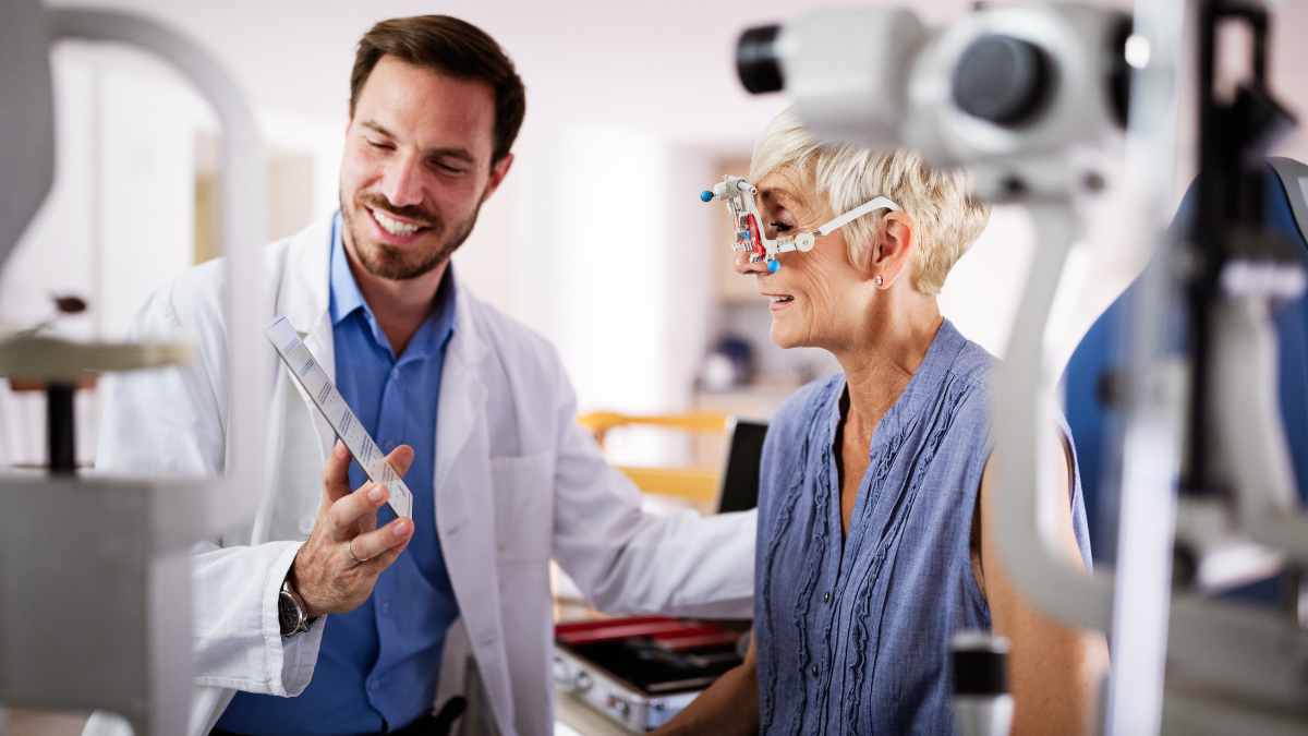 Visita specialistica in reparto di Oculistica