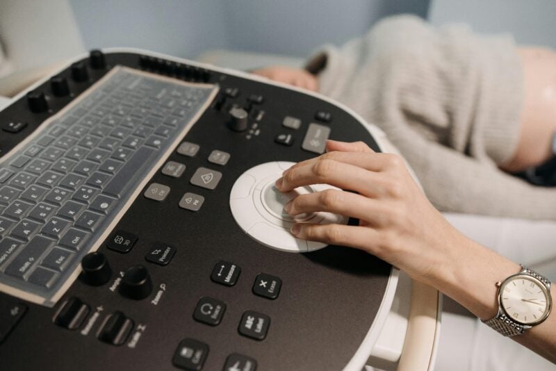 Fondaparinux in HIT e insufficienza renale: dosi, monitoraggio e cautela