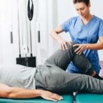 Da cosa può dipendere il dolore alla gamba destra e quando preoccuparsi