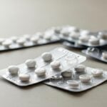 Alprazolam (principio attivo di Xanax): a cosa serve, rischi e dipendenza