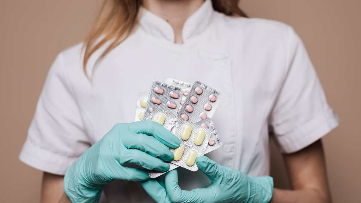 Quali farmaci contengono ropivacaina cloridrato in Italia