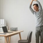 Perdere peso se lavori seduto tutto il giorno: strategie realistiche