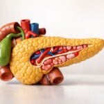 Rasonque, la compressa che raddoppia la sopravvivenza nel pancreas metastatico? Cosa dice davvero l’Ema